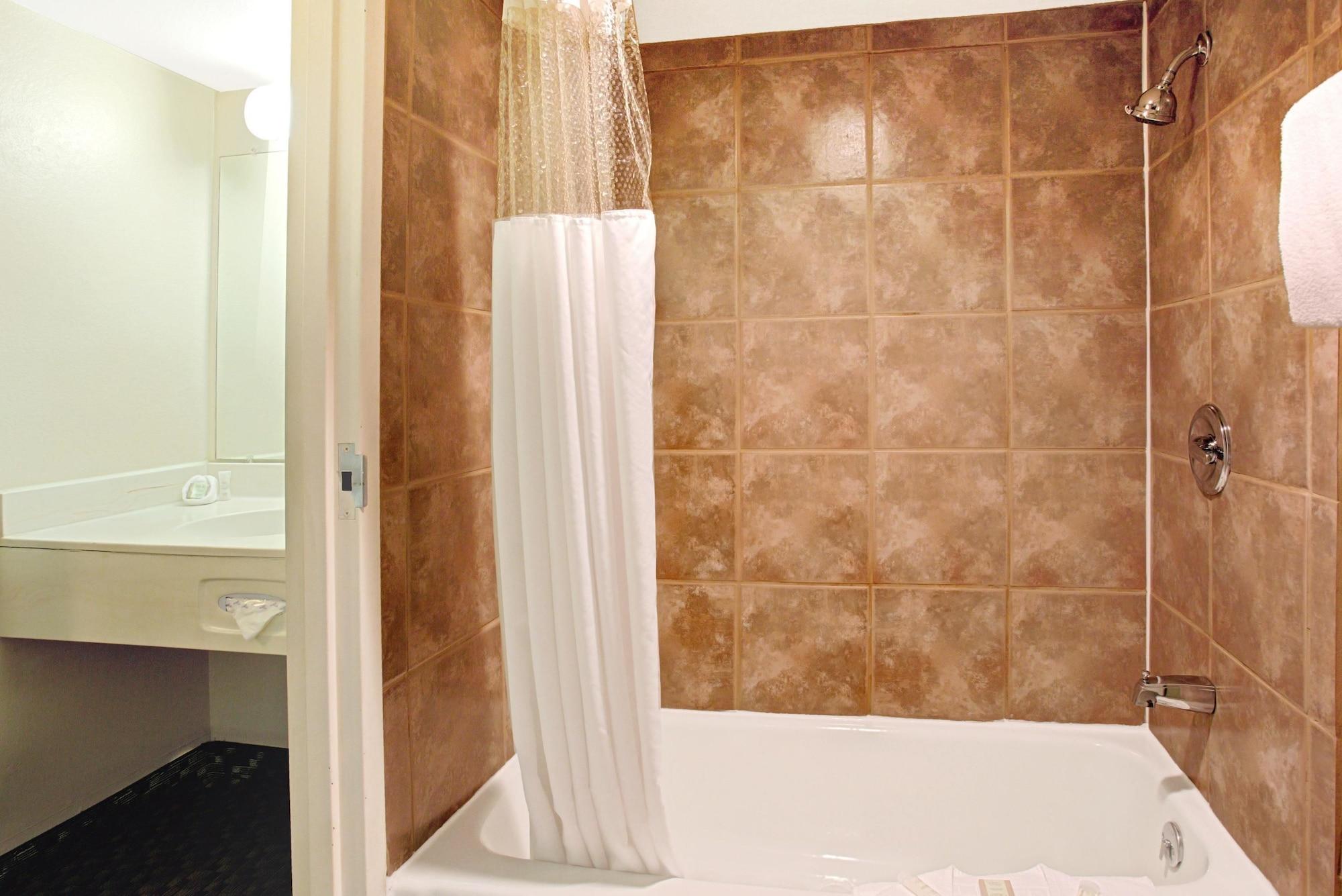 Super 8 By Wyndham Wheat Ridge/Denver West מראה חיצוני תמונה
