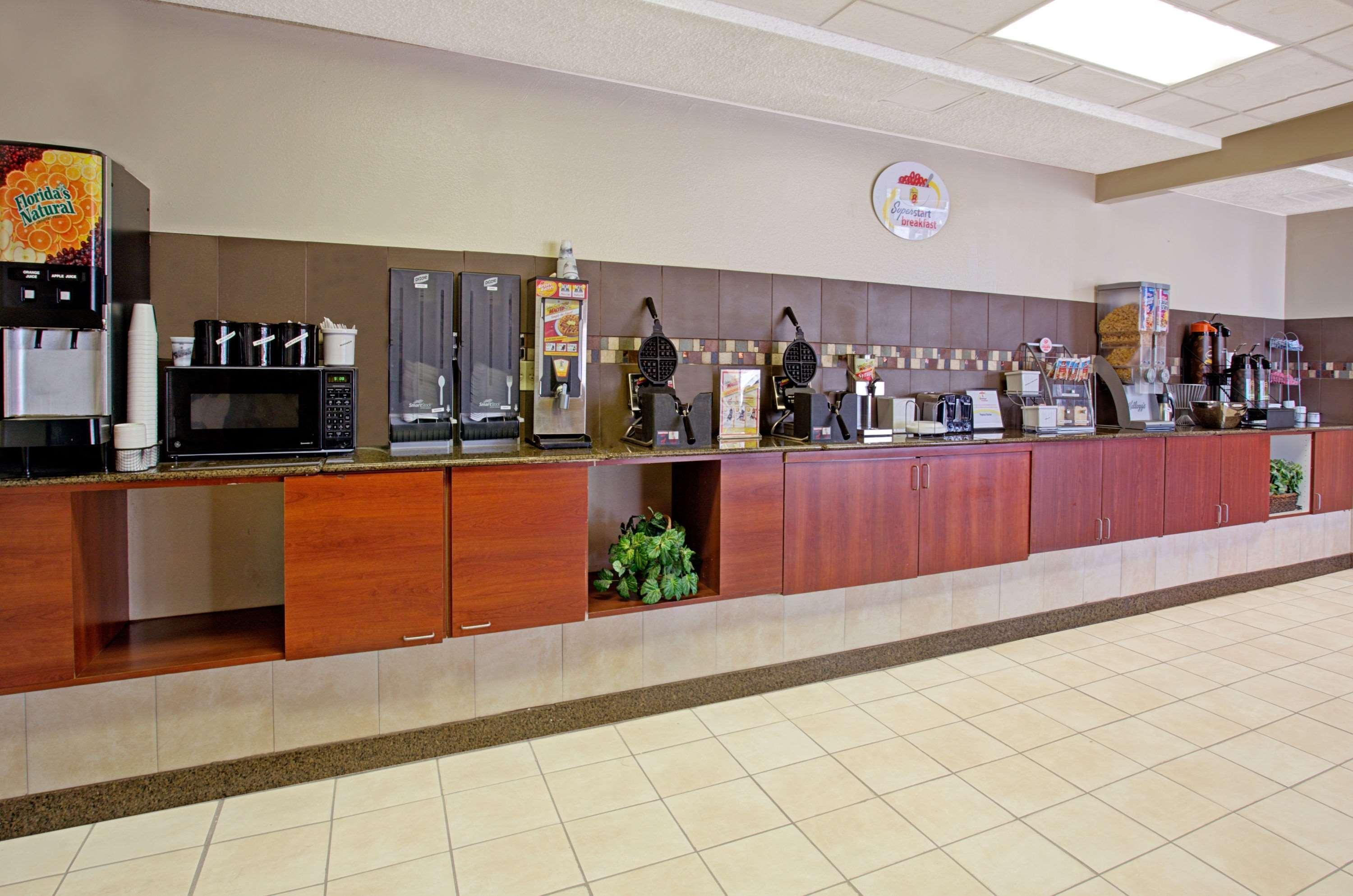 Super 8 By Wyndham Wheat Ridge/Denver West מראה חיצוני תמונה